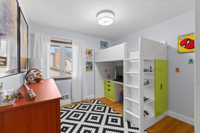 4409 W 98th Street, Bloomington, MN 55437