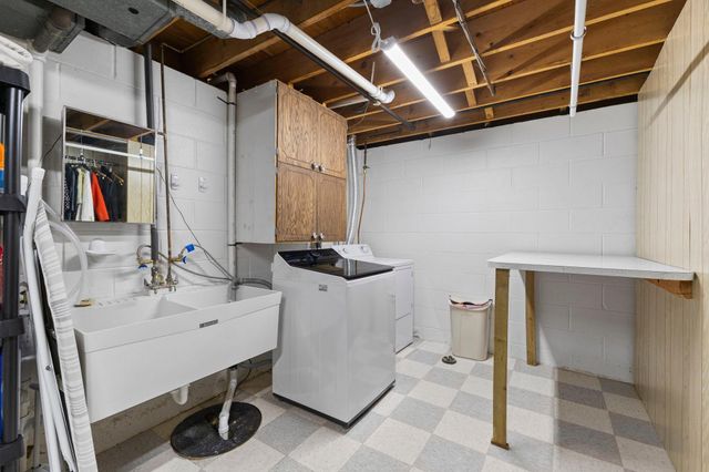 4409 W 98th Street, Bloomington, MN 55437