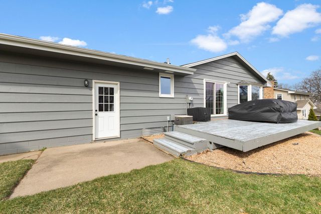 4409 W 98th Street, Bloomington, MN 55437