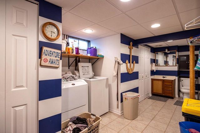 1508 N LEONA STREET, Appleton, WI 54911
