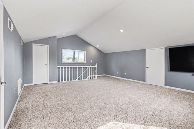 1306 W Stroker Road, Crosby, TX 77532