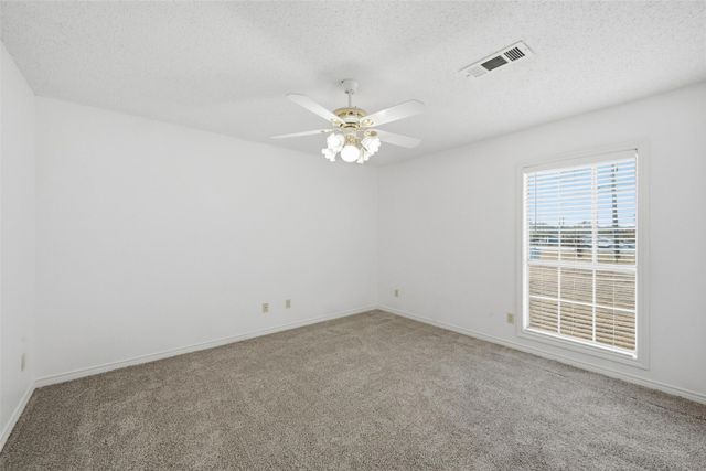 910 N Powell Parkway, Anna, TX 75409