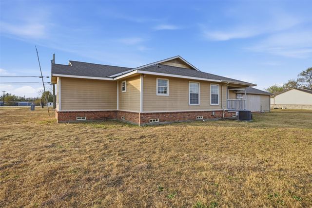 910 N Powell Parkway, Anna, TX 75409