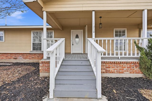 910 N Powell Parkway, Anna, TX 75409