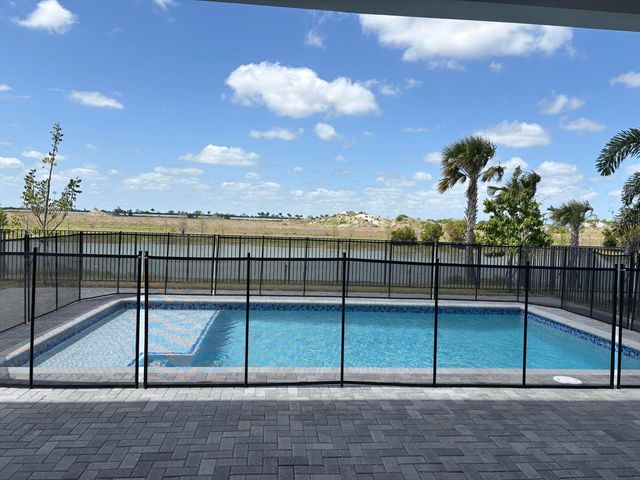 13107 Feathering Way, Palm Beach Gardens, FL 33412