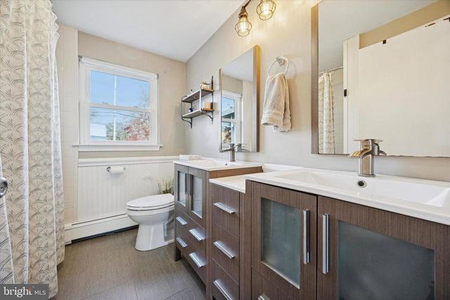 850 S MATLACK ST, West Chester, PA 19382