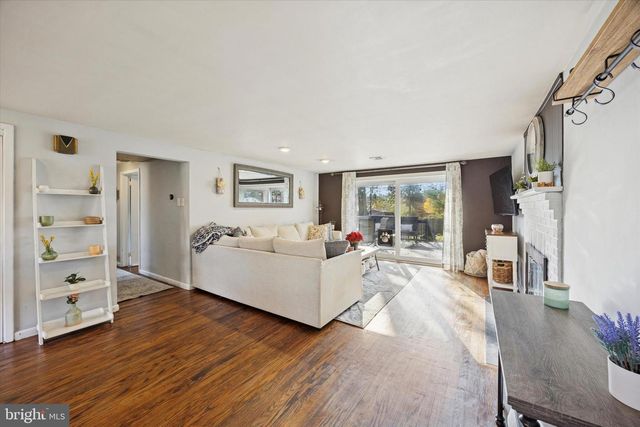 850 S MATLACK ST, West Chester, PA 19382