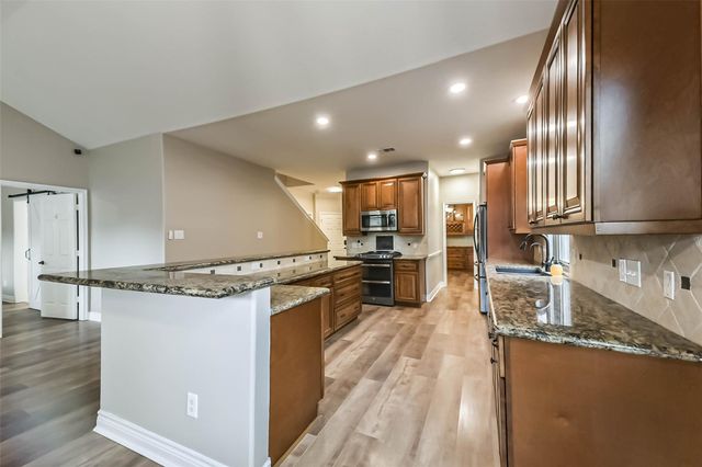 12918 Redbud Shores Lane, Houston, TX 77044