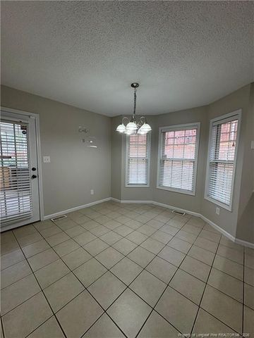 4306 Colville Court, Hope Mills, NC 28348