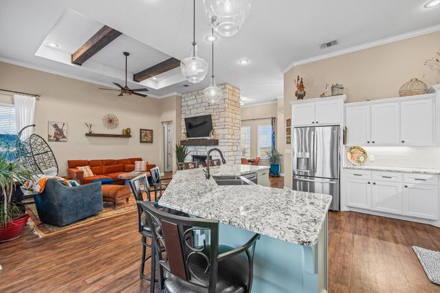 7723 E County Rd 5500, Idalou, TX 79329