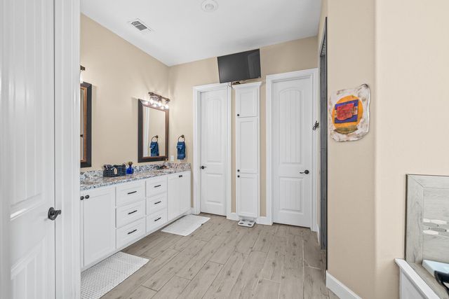 7723 E County Rd 5500, Idalou, TX 79329