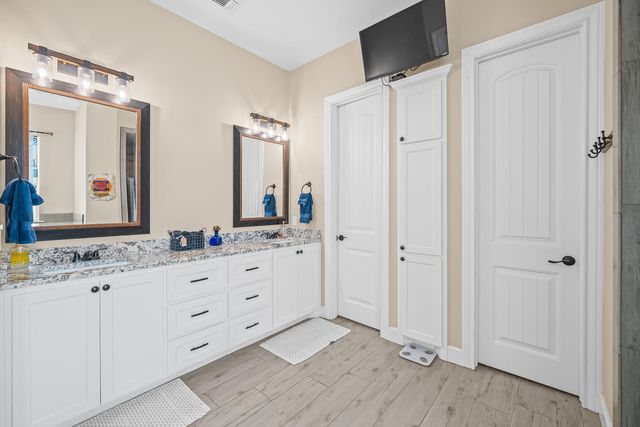 7723 E County Rd 5500, Idalou, TX 79329