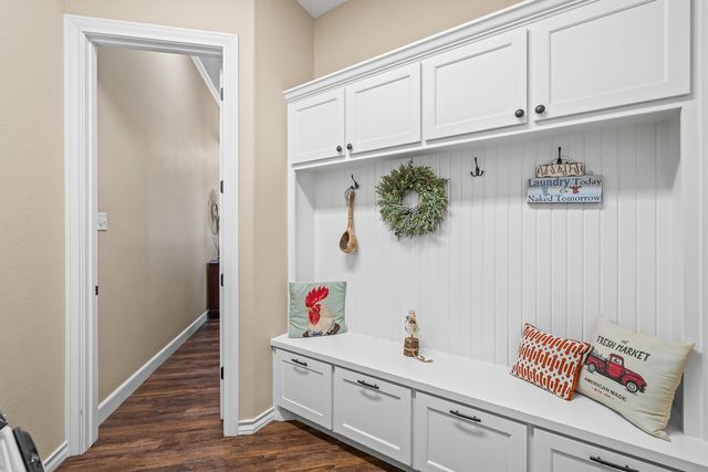 7723 E County Rd 5500, Idalou, TX 79329