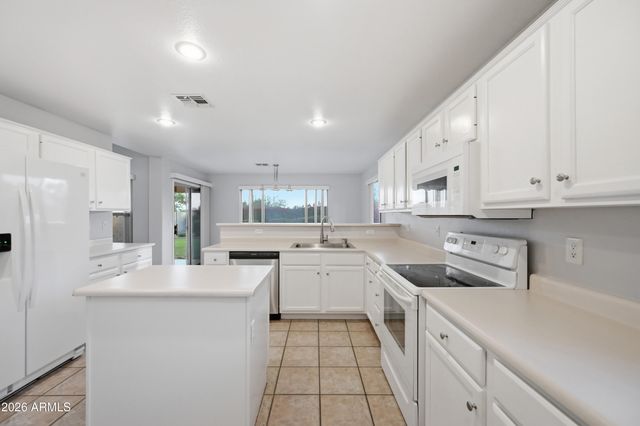 317 W CALLE MONTE VISTA Drive, Tempe, AZ 85284