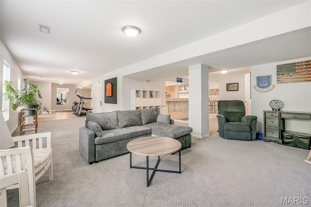 232 Sheffield Drive, Belleville, IL 62223