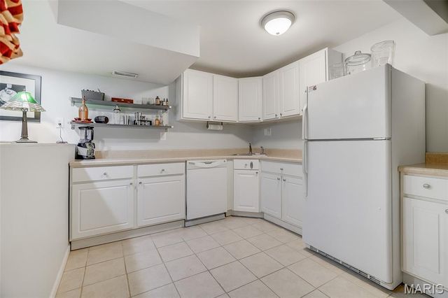 232 Sheffield Drive, Belleville, IL 62223