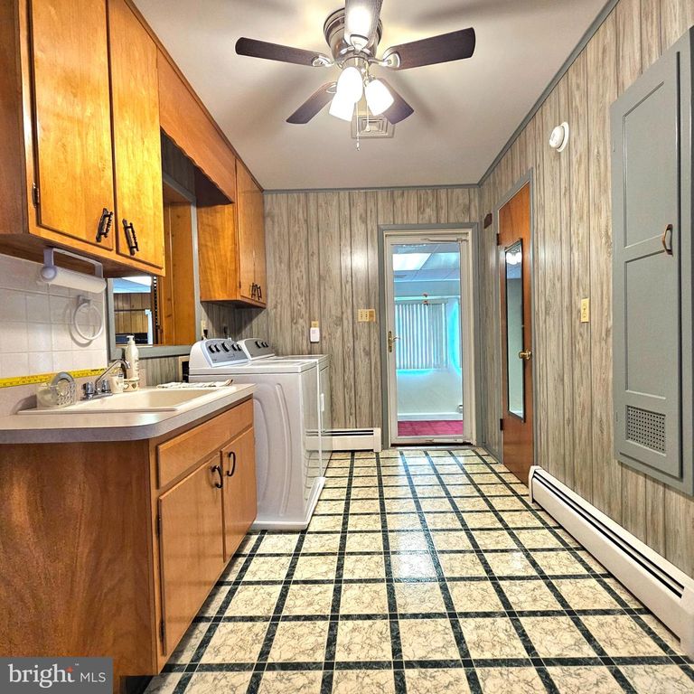 Image 17 of property listing at 20098 PINEY POINT RD, Callaway, MD 20620