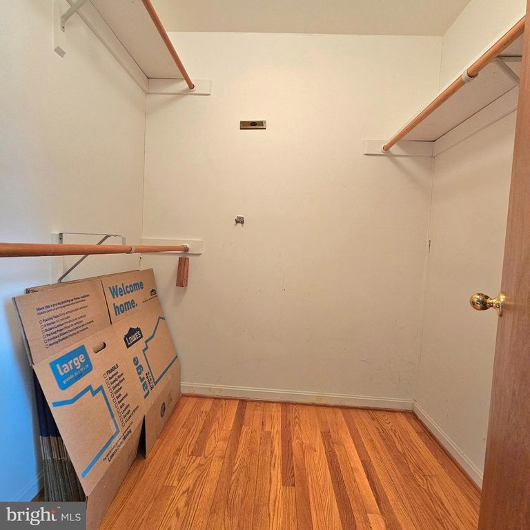 Image 34 of property listing at 20098 PINEY POINT RD, Callaway, MD 20620