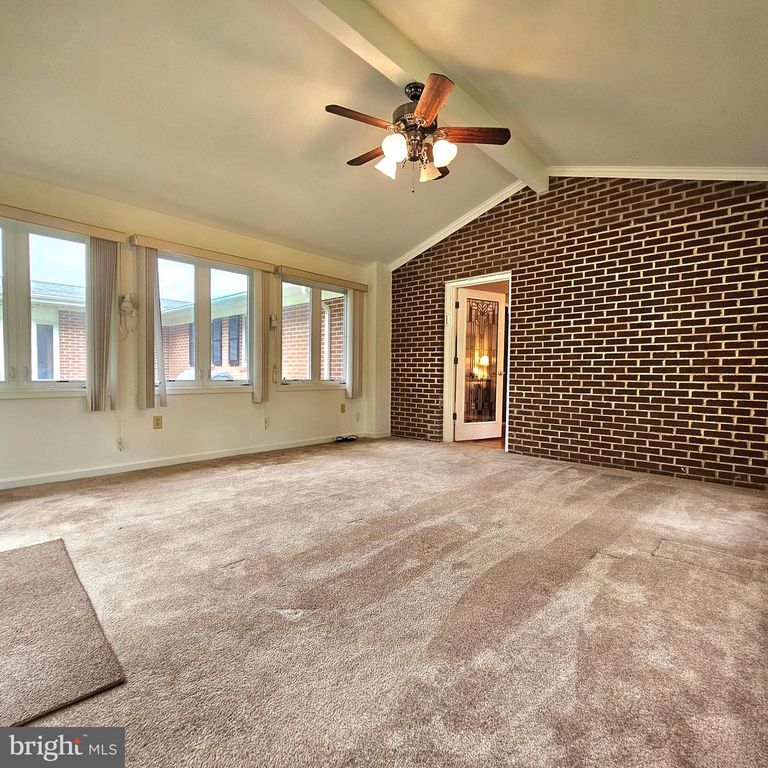 Image 42 of property listing at 20098 PINEY POINT RD, Callaway, MD 20620