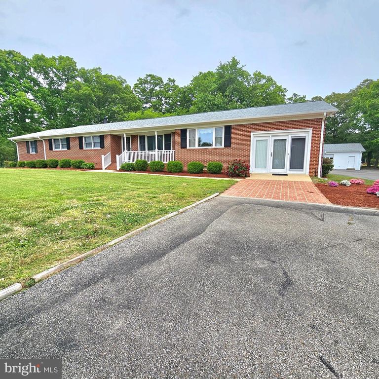 Image 56 of property listing at 20098 PINEY POINT RD, Callaway, MD 20620