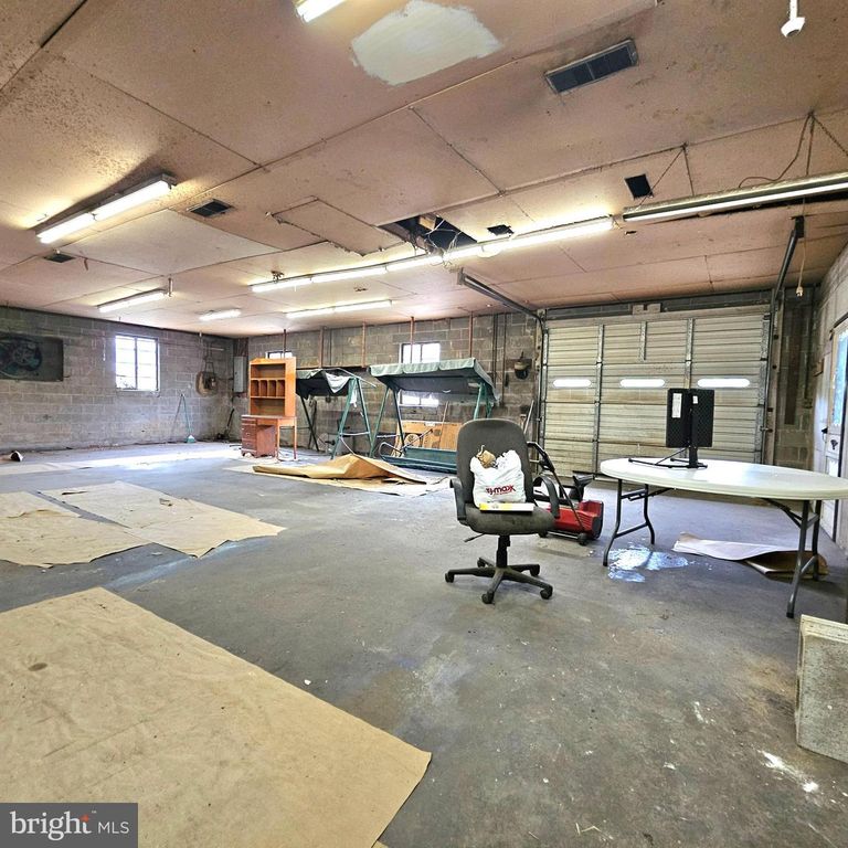 Image 64 of property listing at 20098 PINEY POINT RD, Callaway, MD 20620