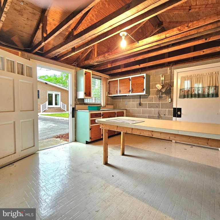 Image 69 of property listing at 20098 PINEY POINT RD, Callaway, MD 20620