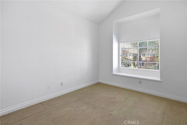 2575 Elden Avenue 3, Costa Mesa, CA 92627