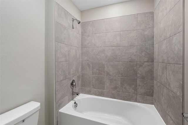 724 DARING DRIVE, Davenport, FL 33837