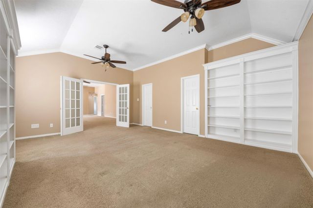 2406 Spanish Oak Hill Court, Spring, TX 77388