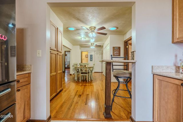 1501 Walt Price Road, Sevierville, TN 37876