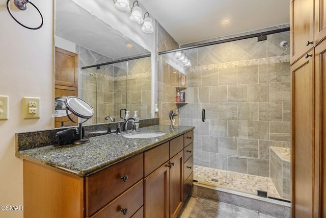 1501 Walt Price Road, Sevierville, TN 37876