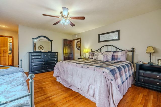 1501 Walt Price Road, Sevierville, TN 37876