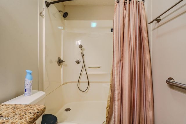 1501 Walt Price Road, Sevierville, TN 37876