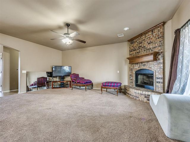 10025 Velletri Avenue, Yukon, OK 73099