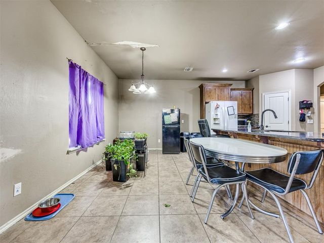 10025 Velletri Avenue, Yukon, OK 73099