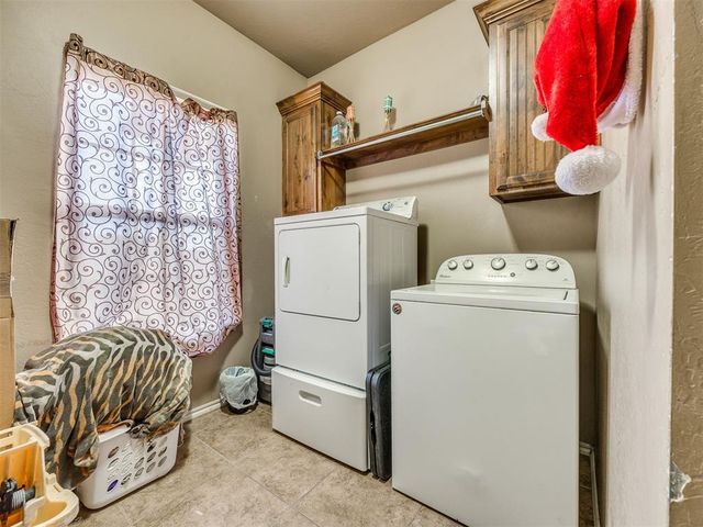 10025 Velletri Avenue, Yukon, OK 73099