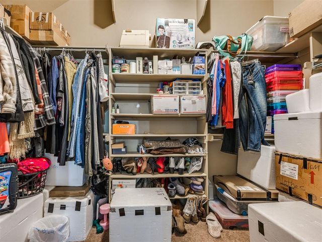 10025 Velletri Avenue, Yukon, OK 73099