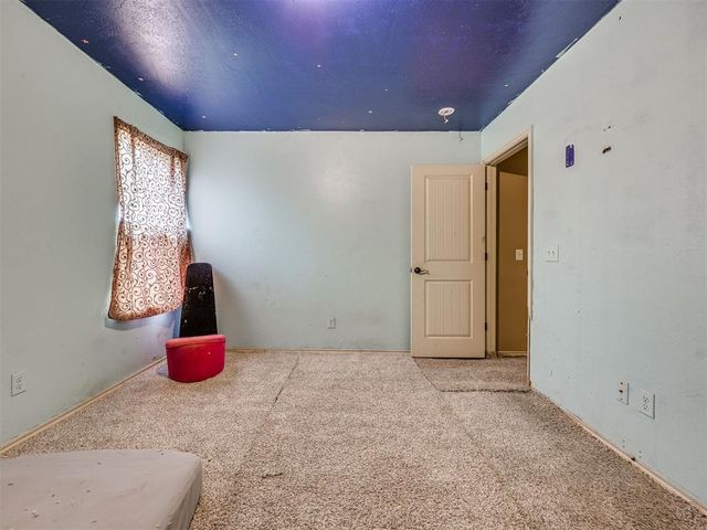 10025 Velletri Avenue, Yukon, OK 73099