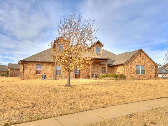 10025 Velletri Avenue, Yukon, OK 73099
