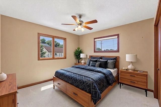 1806 Montana Avenue E, Saint Paul, MN 55119