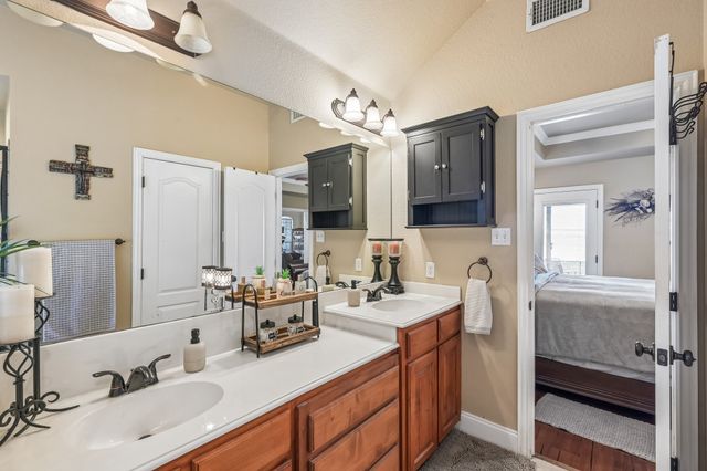 145 Mc Kay Lane, Weatherford, TX 76088