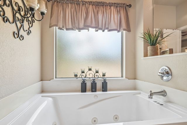 145 Mc Kay Lane, Weatherford, TX 76088
