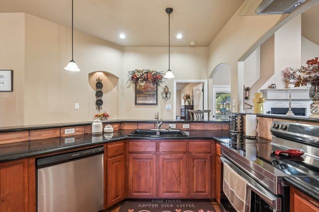 145 Mc Kay Lane, Weatherford, TX 76088