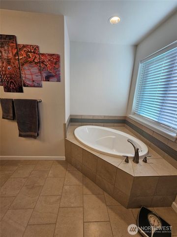 4379 Dudley Court NE, Lacey, WA 98516