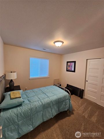 4379 Dudley Court NE, Lacey, WA 98516