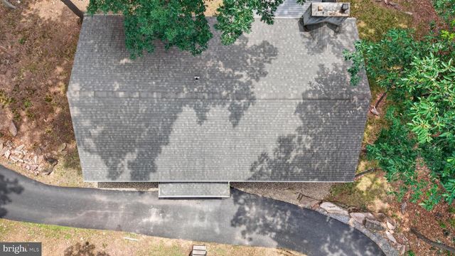 141 HUCKLEBERRY LN, Harrisburg, PA 17112