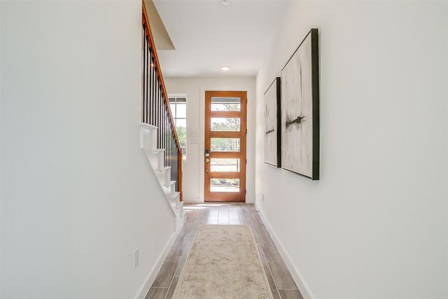4544 Hogans Alley Drive, Arlington, TX 76001