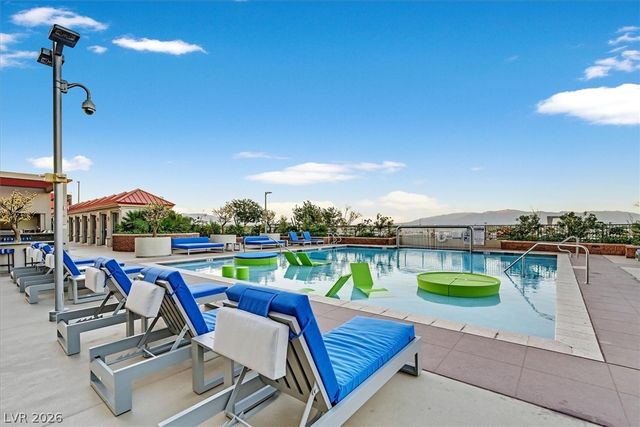 200 West SAHARA Avenue 1611, Las Vegas, NV 89102