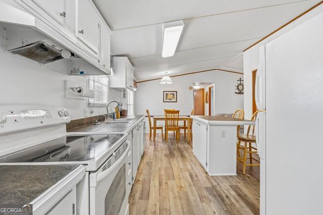 53 Sunglow Court, Sparta, GA 31087