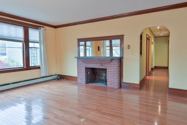 471 Lowell Street, Manchester, NH 03104